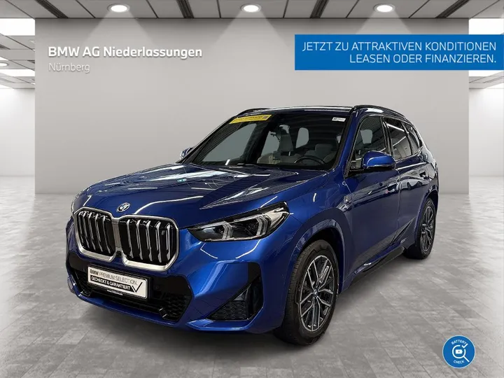BMW iX1