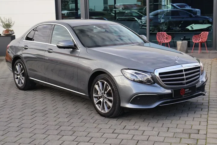 Mercedes-Benz E 400