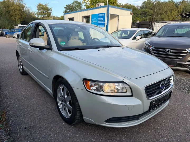 Volvo S40