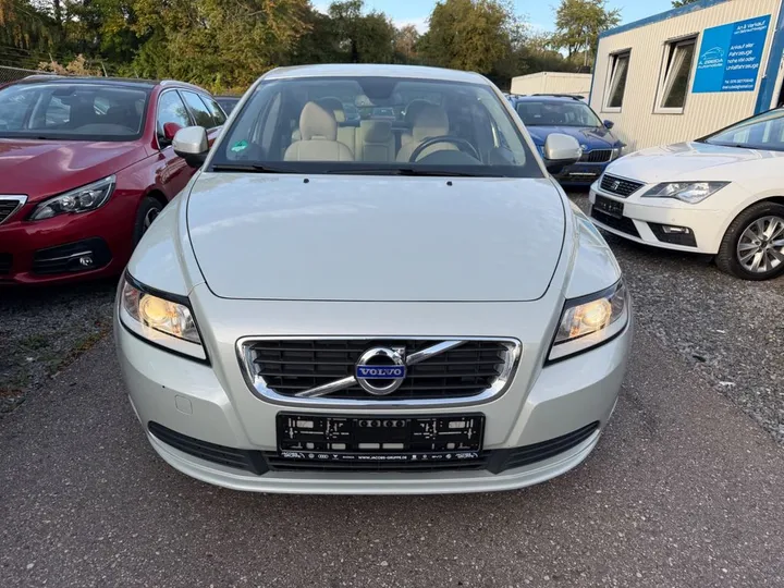 Volvo S40