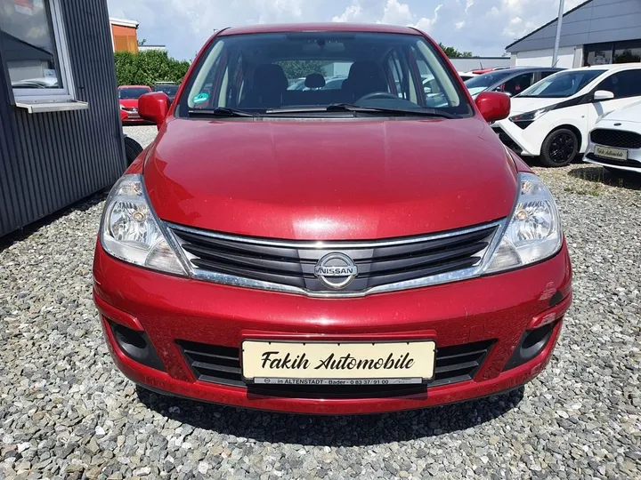 Nissan Tiida