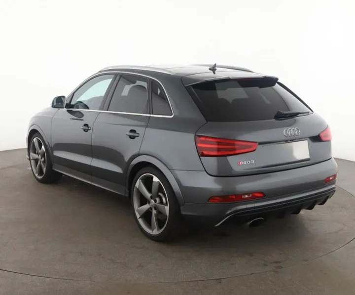 Audi RSQ3
