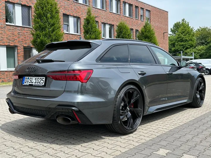 Audi RS6