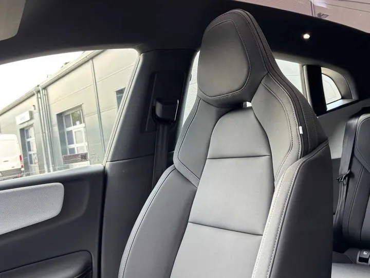Polestar 4