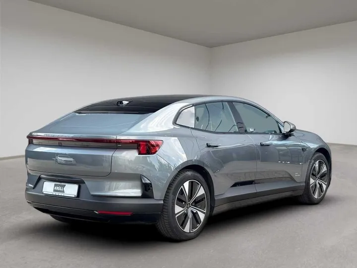 Polestar 4