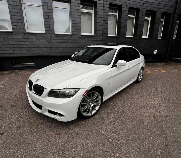 BMW 335