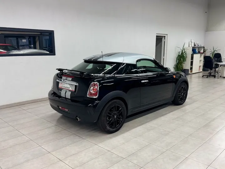 MINI Cooper Coupé