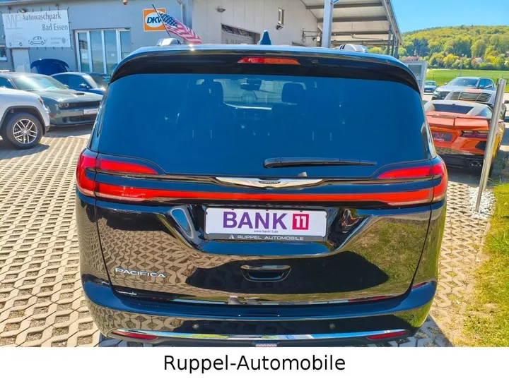Chrysler Pacifica