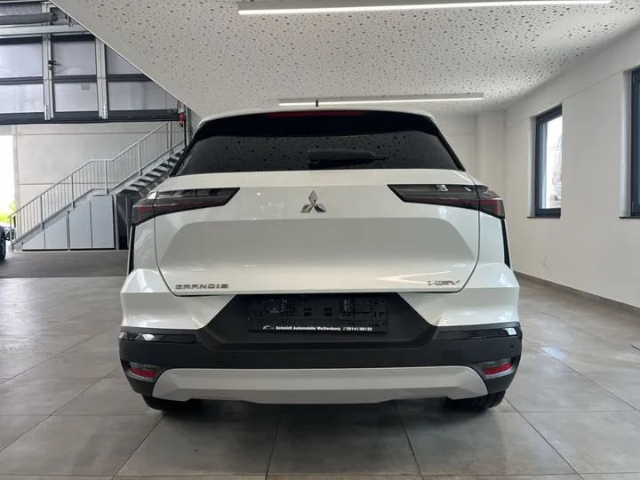 Mitsubishi Grandis