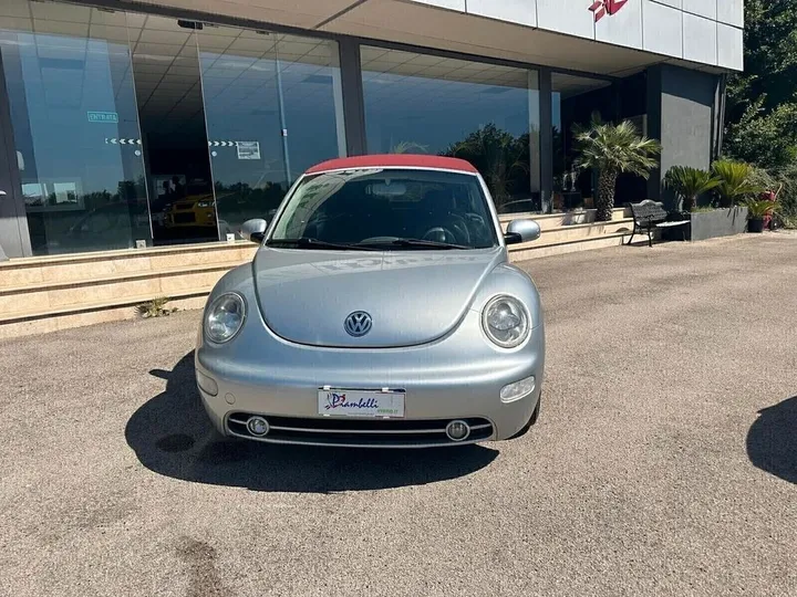 Volkswagen New Beetle