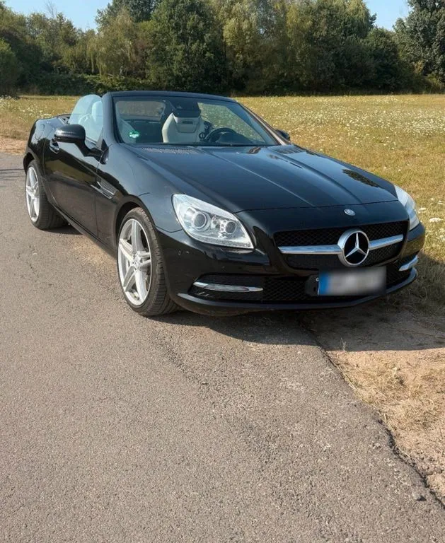 Mercedes-Benz 250