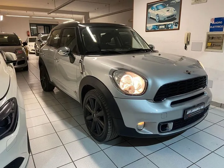 MINI Countryman D (Cooper)