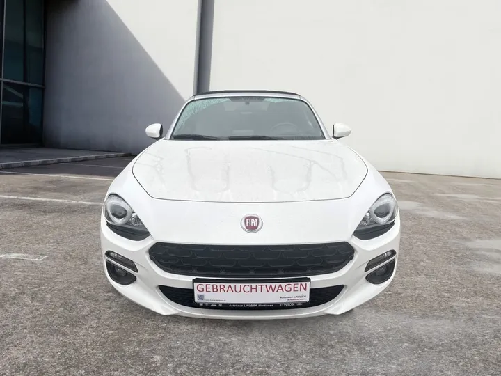 Fiat 124 Spider