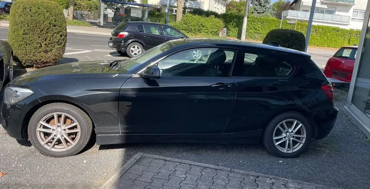 BMW 114