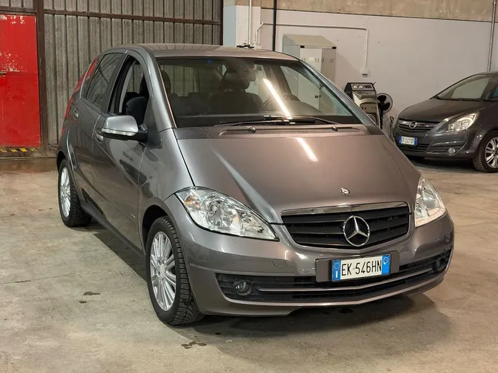 Mercedes-Benz A 160