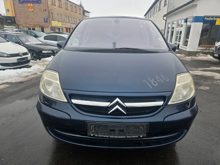 Citroën C8