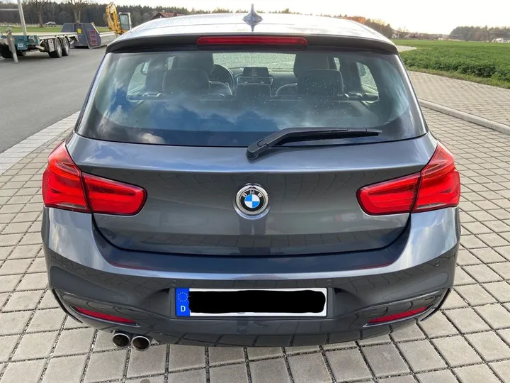 BMW 120