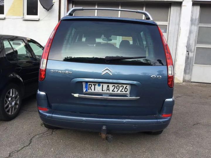 Citroën C8