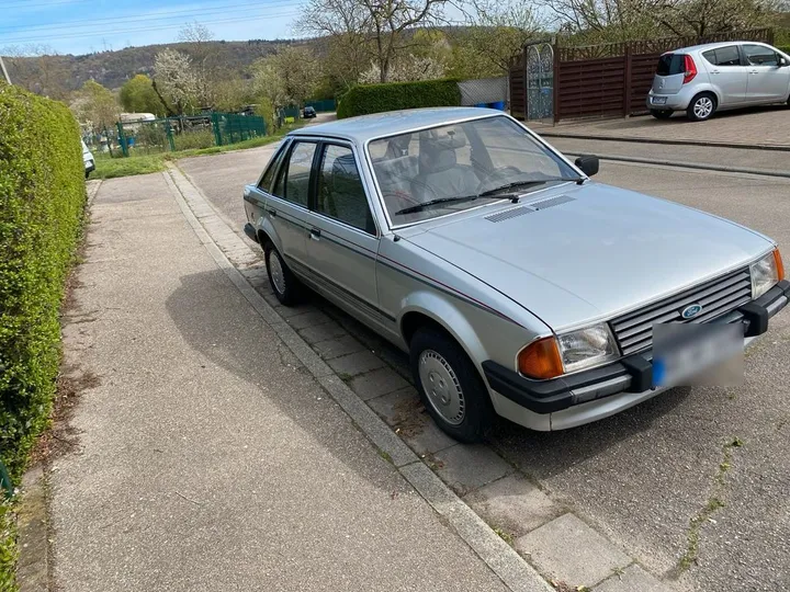 Ford Escort