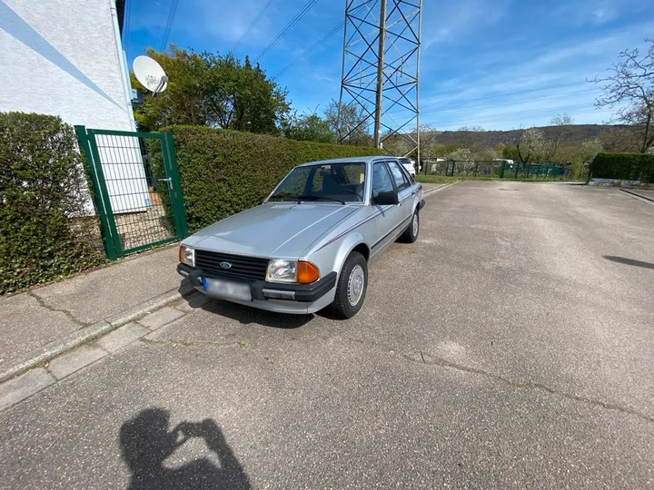 Ford Escort