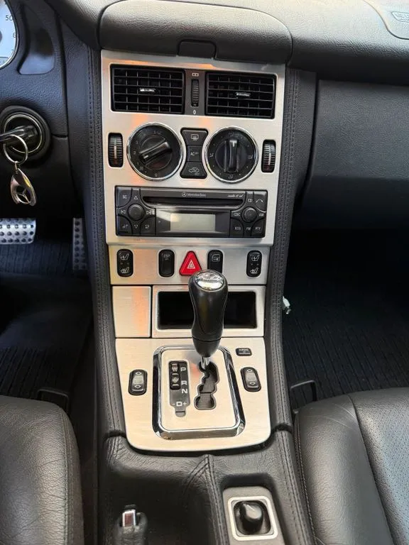 Mercedes-Benz SLK 200