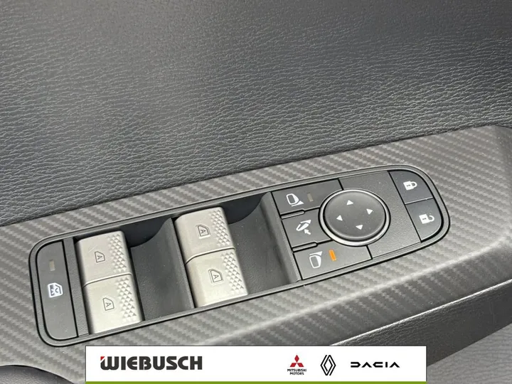 Mitsubishi Plug-in Hybrid Outlander
