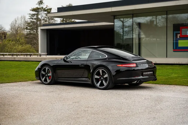 Porsche 991