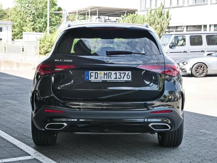Mercedes-Benz GLC 200