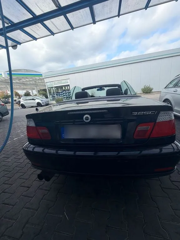 BMW 325