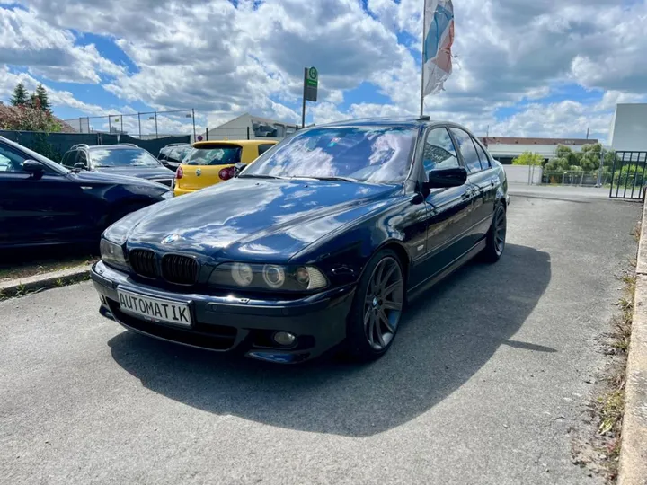 BMW 530