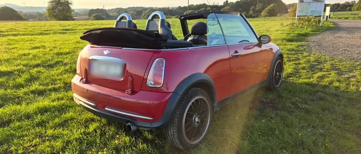 MINI Cooper Cabrio
