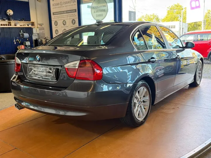 BMW 325