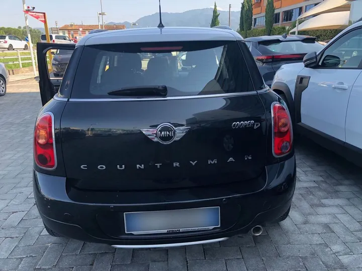 MINI Countryman D (Cooper)