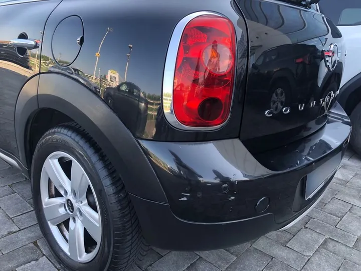 MINI Countryman D (Cooper)