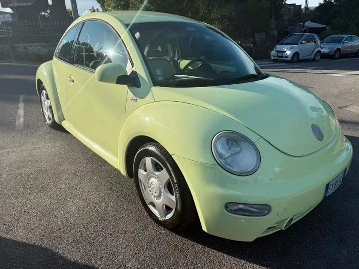Volkswagen New Beetle