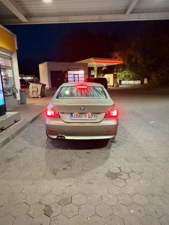 BMW 525