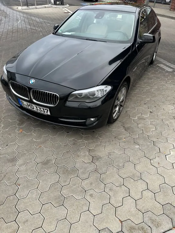 BMW 525