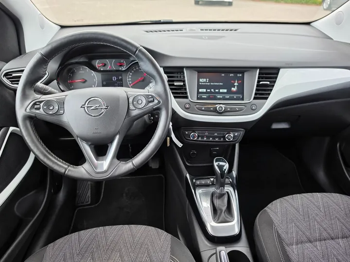 Opel Crossland (X)