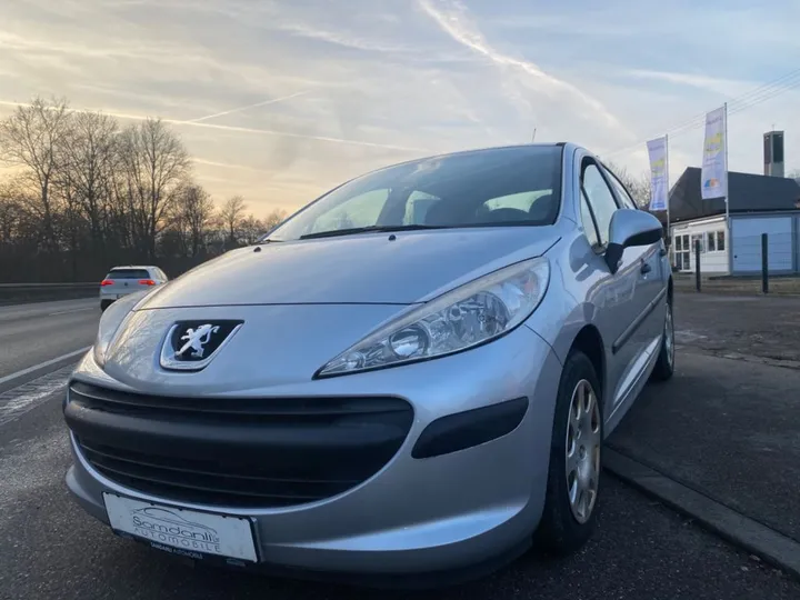 Peugeot 207