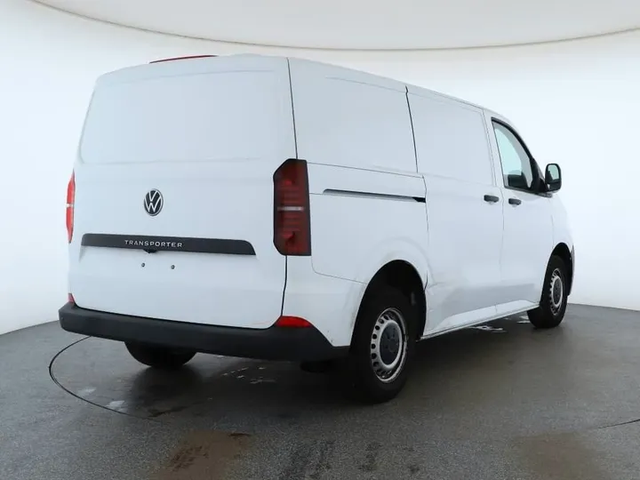 Volkswagen T7 Transporter