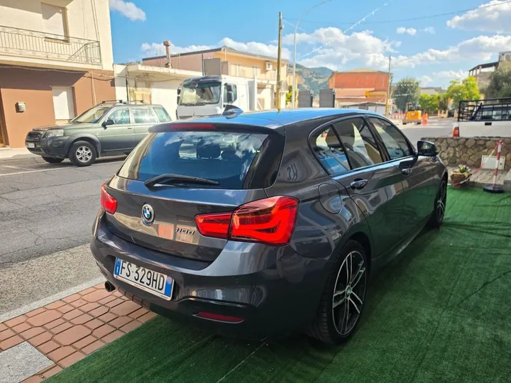 BMW 118