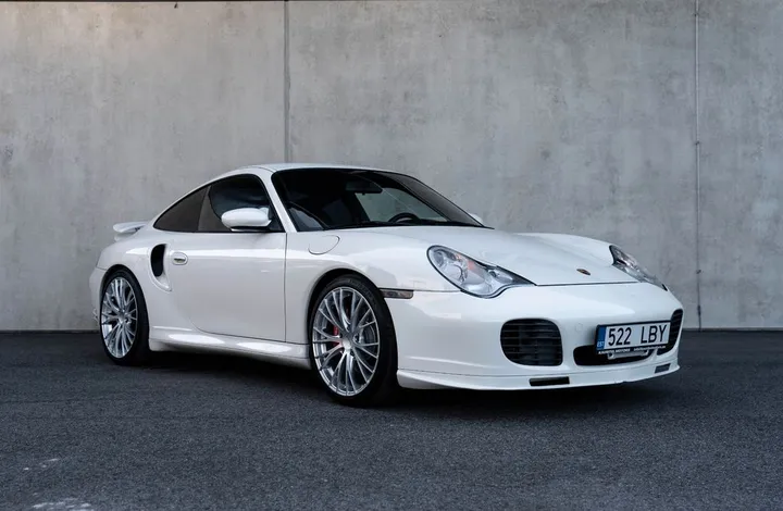 Porsche 911