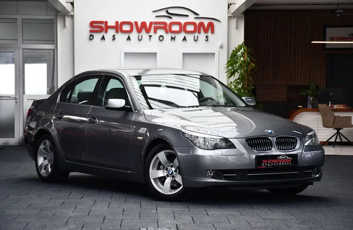 BMW 525