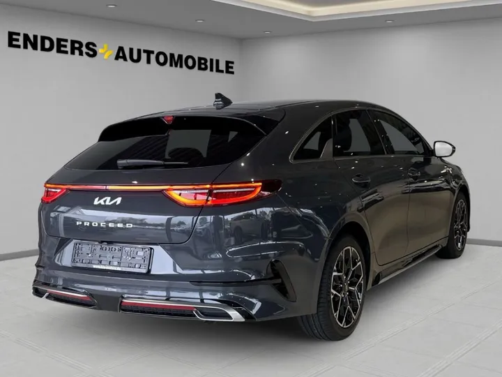 Kia pro cee'd / ProCeed