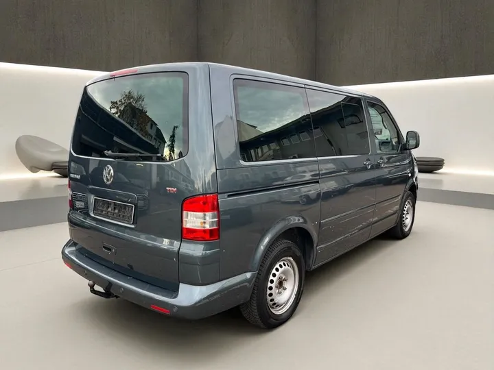 Volkswagen T5 Multivan