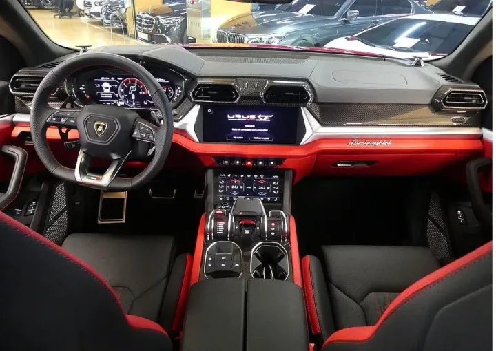 Lamborghini Urus