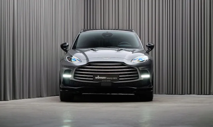 Aston Martin DBX