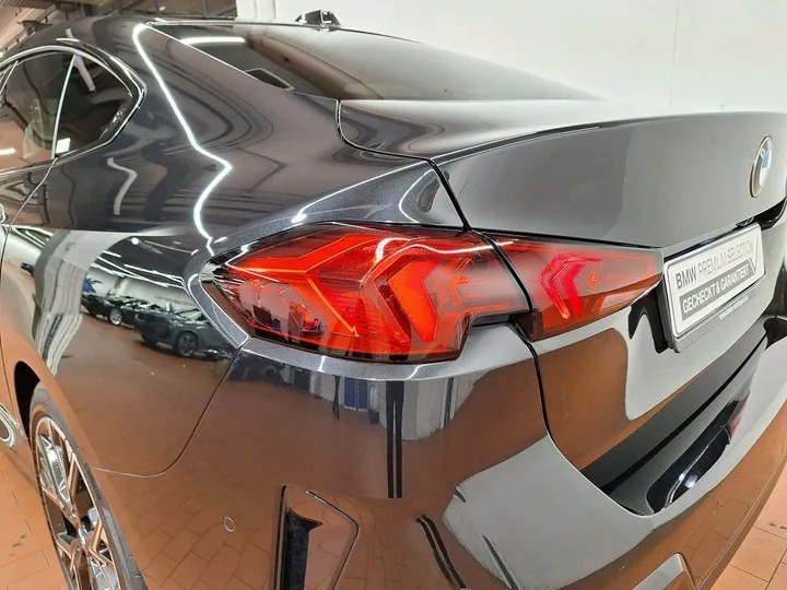 BMW 223 Gran Coupé