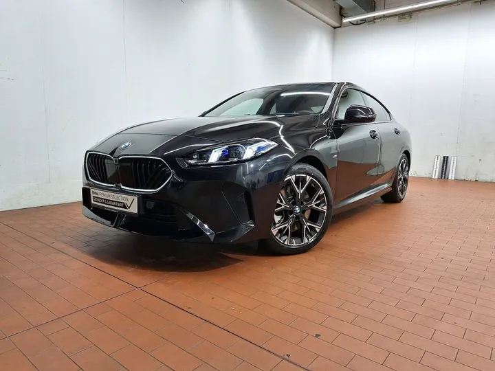 BMW 223 Gran Coupé