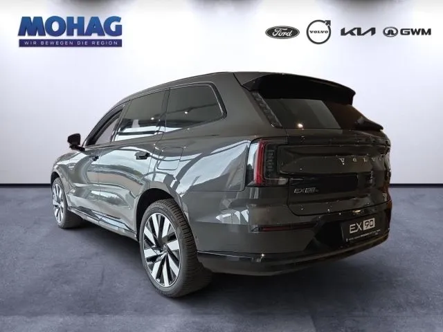 Volvo EX90